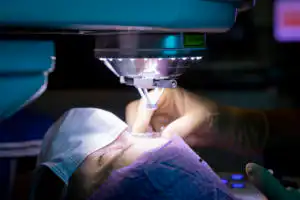 Opération de la myopie au laser