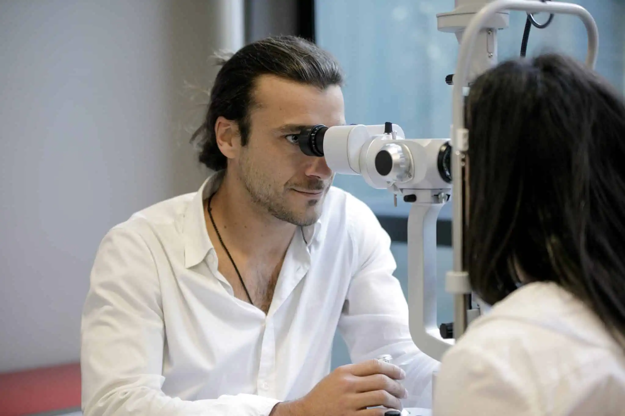 Docteur Nicolas Plasse lors d'une consultation